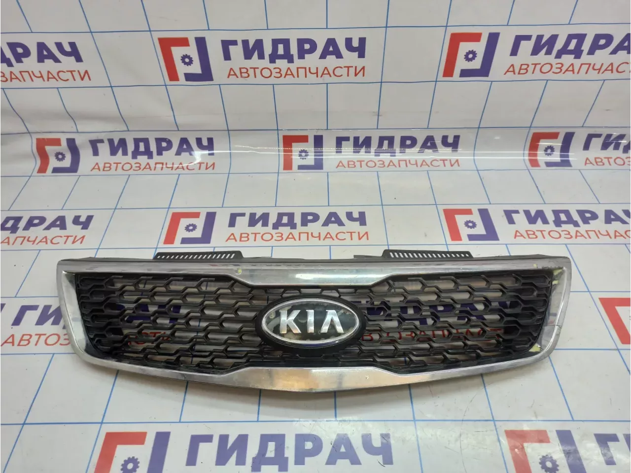 Решетка радиатора Kia Cerato (TD) 86350-1M600